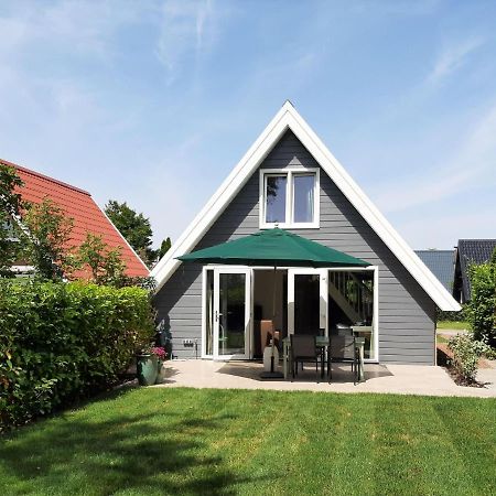 Stylish Holiday Home By The Sea Tuitjenhorn Extérieur photo