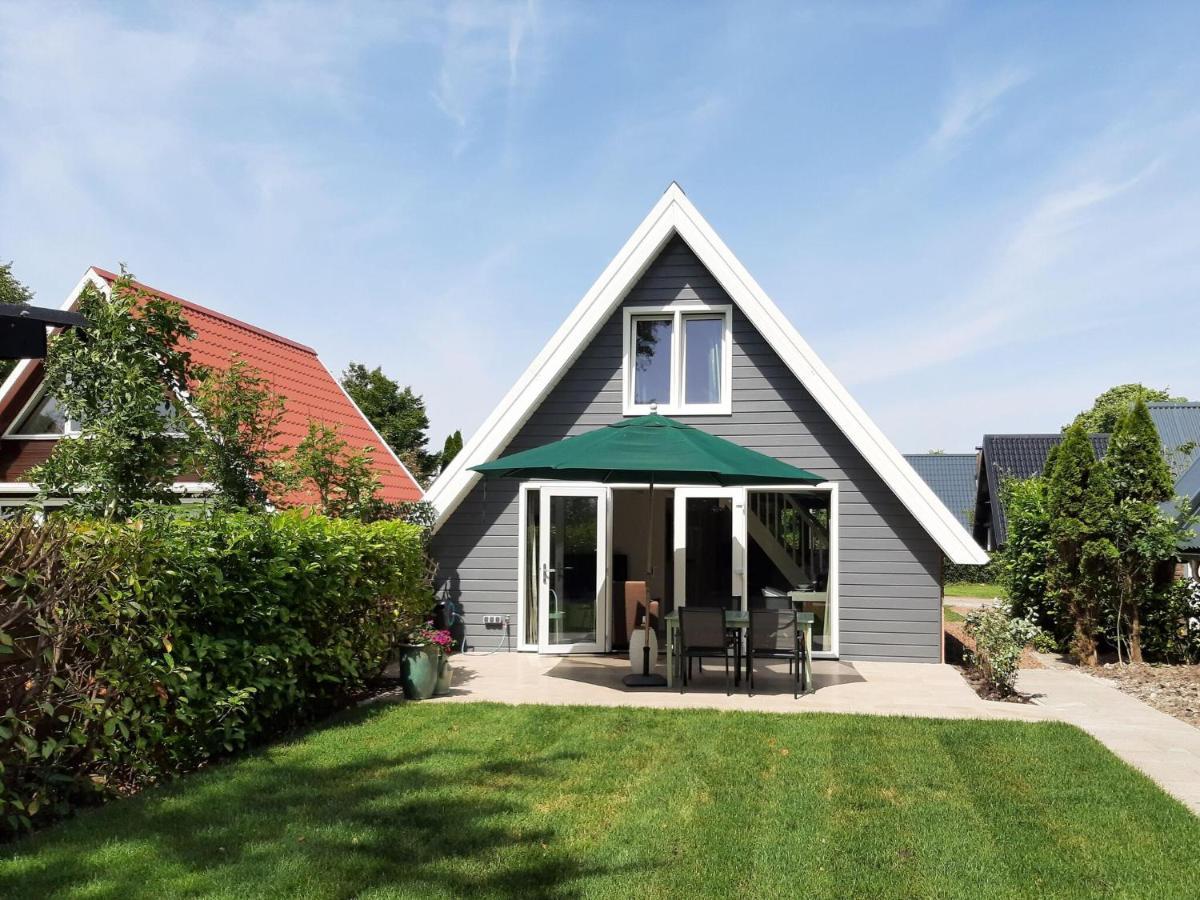 Stylish Holiday Home By The Sea Tuitjenhorn Extérieur photo